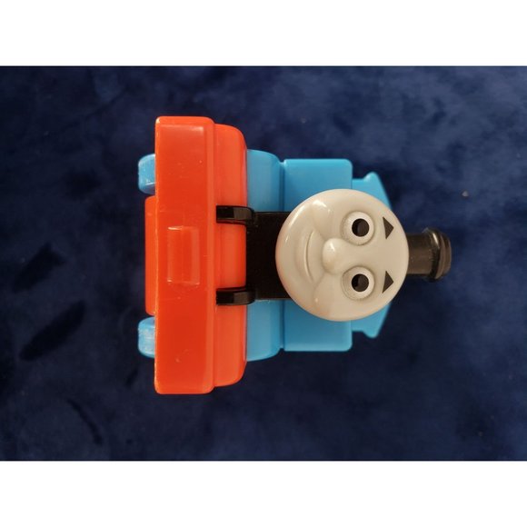 2011 Mattel Thomas & Friends Gullane Blue‎ Thomas the Tank Engine Toy Train - Picture 2 of 7